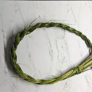 Hand-Braided Sweetgrass Braid: Sacred Smudging, Natural Fragrance